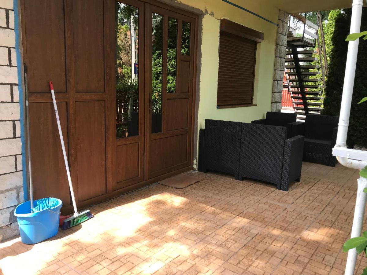 Edu Apartman Hajdúszoboszló Exterior foto